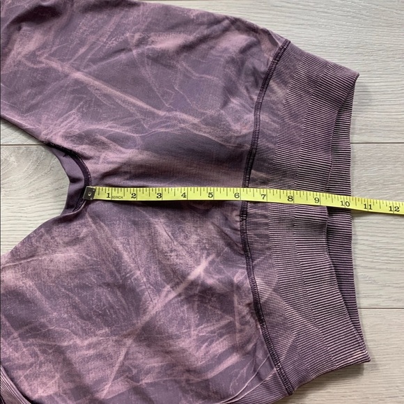 Lululemon Ebb to Street Tight *Wash Lunar Rock Mulberry 6 Stone Wash - Picture 7 of 8